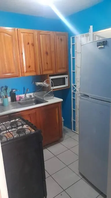 Anderson'S Home Away From Home Portmore 0*,  Jamaica