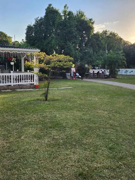 Anderson'S Home Away From Home Portmore Daire